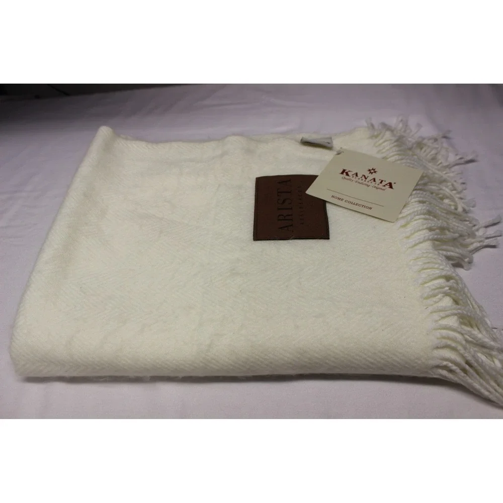 Kanata ivory throw